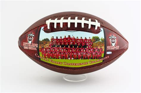 Show Your Team Spirit By Customizing Your Own Unique Football Perfect