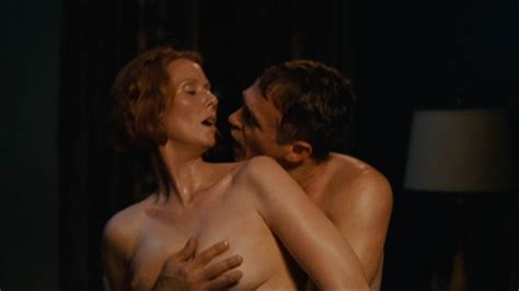 Naked Cynthia Nixon In Sex And The City The Movie