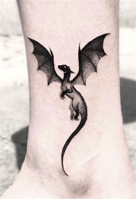 44 Elegant Dragon Tattoos For Women With Meaning Artofit
