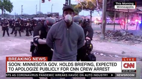Police Target Journalists As Trump Blames ‘lamestream Media For