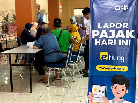 Kpp Pratama Surakarta Buka Pojok Pajak Di Pasar Klewer Bisa Lapor Spt Tahunan Lho Genpi Co