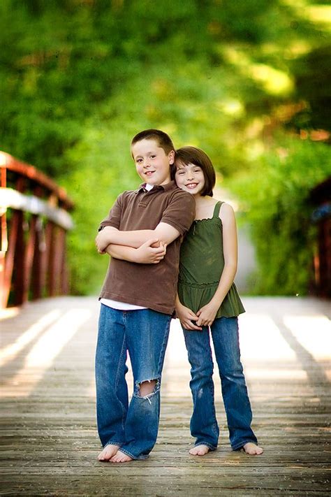 cute pose for brother and sister [my brother and i once did this ] lovely sibling photography
