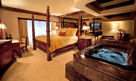 Feel at home in our twin or double room accommodating up to two adults and one child. Peppermill Tower Spa Suite | Peppermill Resort Hotel, Reno