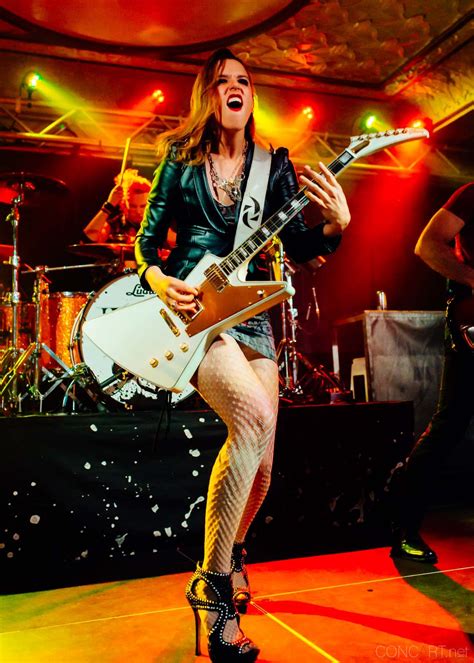 Concert Photos Halestorm Deluxe At Old National Centre