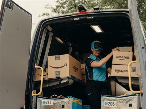 How Do I Get A Job Delivering Amazon Packages - Job Retro