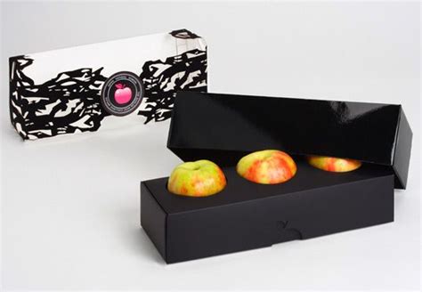 Student Work Linn Gustafsson Lovely Package Fruit Packaging