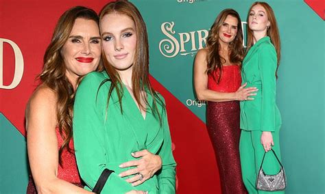 Brooke Shields Joins Lookalike Daughter Grier Henchy At The Spirited