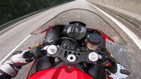 It has produced motorcycles since 1923. Yamaha R1 vs BMW S1000RR - YouTube