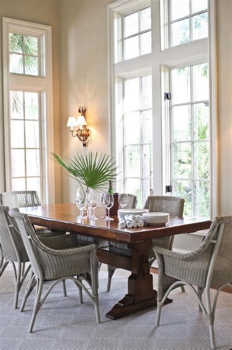 These decor inspiration pictures will inspire you to design a new and improved dining room. 25 Tropical Living Room Design Ideas - Decoration Love