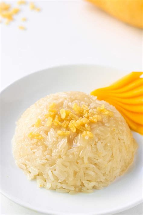 Mango sticky rice is sweetened sticky rice with fresh mangoes. Thai Mango Sticky Rice Dessert Recipe - LeelaLicious