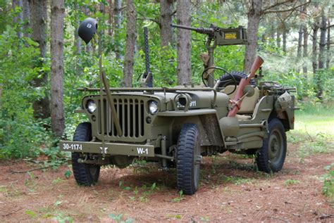 Military Vehicle Spotlight 1943 Willys Mb Military Tradervehicles