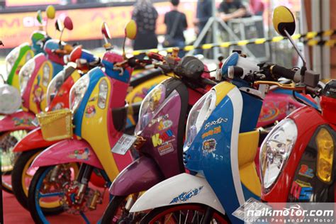 Ban sepeda, termasuk ban road bike sendiri sudah mengalami perkembangan yang panjang. finna RZ: Modifikasi Honda Scoopy Racing Look Style