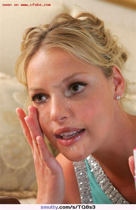 KatherineHeigl Rubs In Today S Fan Facial She Needs That
