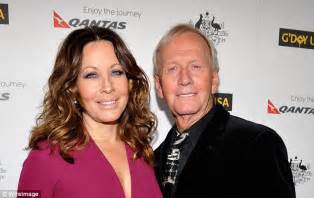 Paul Hogan S Ex Wife Linda Kozlowski Looks Unrecognisable Daily Mail
