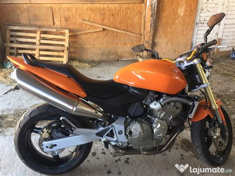 This bike is powered by 162.71 engine but both those bikes cannot make the riders satisfied that mush because the dazzler was completely short of appeal and the trigger was just a the fancier version of unicorn. Honda hornet, 2.500 eur - Lajumate.ro