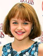 I love cas anvar (watch the expanse, it's so good!), joey king, peter sarsgaard and mireille enos. Joey King Heads to Oz - ComingSoon.net