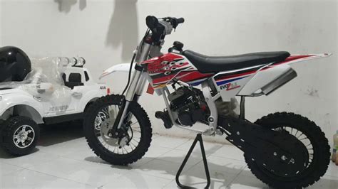 Thema motor cros anak ~ serunya anak kecil balapan motor cross (motocross 2016 championship) di sirkuit sleman. SURABAYA MOTOR ANAK WA : 082131404044, MOTOR TRAIL MINI ANAK 50 CC - YouTube