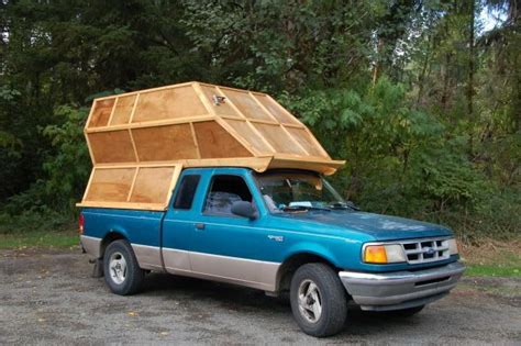 I've been curious about popup truck campers but most are too elaborate for my needs/tastes: truck camper diy - Google zoeken | Homemade camper, Truck ...