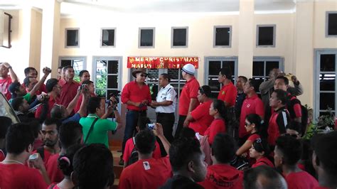Bahkan bisa bantu orang tua saya untuk lunasi hutangnya :d. Manajemen KSP TLM Dinilai Tidak Perhatikan Kesejahteraan ...