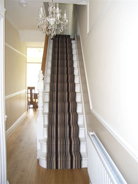 Decorate the stair landing or the whole staircase with bright and coloured carpets which match with the theme of the leading rooms. Halls, Stairs and Landings - Style Within