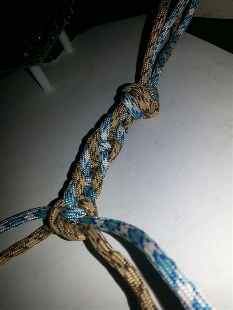 (( bracelets )) round 4 strand braid. Four Strand Flat Braid : 3 Steps - Instructables