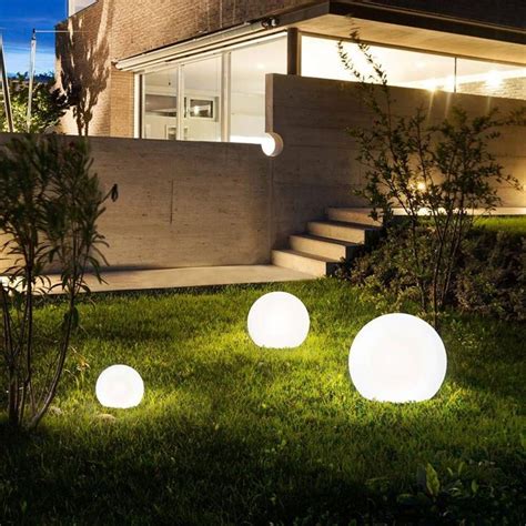 Gartenbeleuchtung: 7 außergewöhnliche Lichtideen in 2020 | Outdoor ...