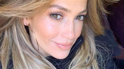 Nowmynews On Twitter Jennifer Lopez Reveals Her Trick To Look From 20 To 50 In 5 Minutes