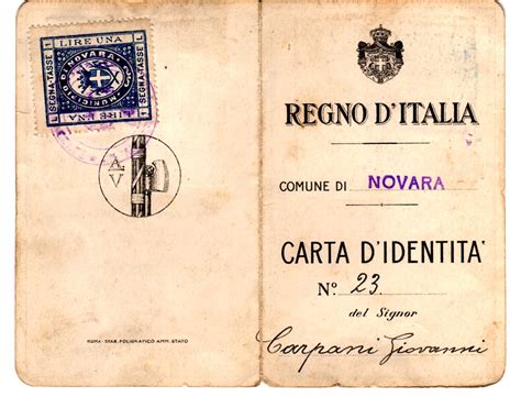 Undi lagu kegemaran anda di sini. Famiglia Carpani