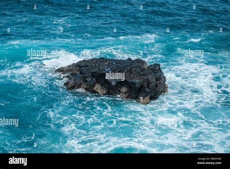 Black Rocks And Ocean Waves Hi Res Stock Photography And Images Alamy