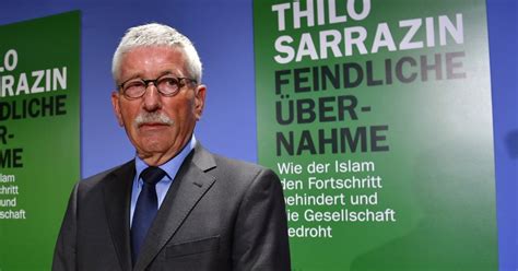 Astrazeneca für alle, ohne priorisierung, ohne altersbeschränkung, ohne vorherige anmeldung hatten die organisatoren des die wartezeit zwischen ankunft und impfung betrug bis zu drei stunden. Abrechnung mit Islam - Sarrazin prophezeit eine ...
