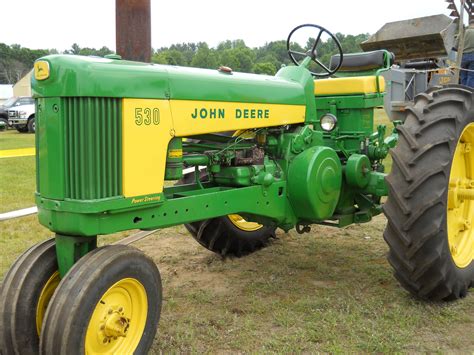 John Deere 530 Tractor https://www.youtube.com/user/Viewwithme Antique