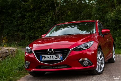 La Nouvelle Mazda 3 Berline à Lessai En Finition Sélection