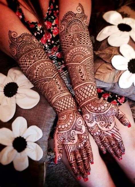 Pakistani Brides Updated Mehndi Designs 2018 For Women Stylostreet