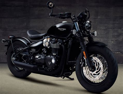 Having owned the triumph bobber for just over 3 years i figured it was time to put some thoughts about the bike down. Triumph Bonneville Bobber Black 2017 Wallpaper, HD Cars 4K ...