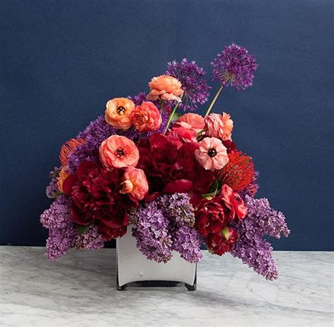 101 flower arrangement tips tricks and ideas for beginners flower arrangements flower
