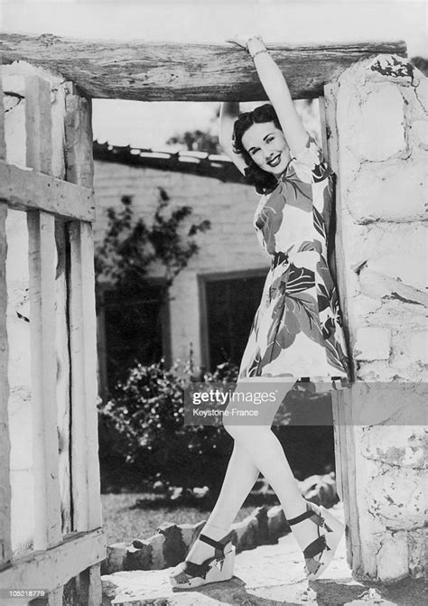 Deanna Durbin The Actress Of Canadian Origin In A Little Dress And