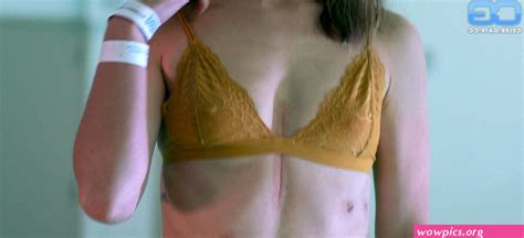 Haley Lu Richardson Bikini Naked Scenes In Awkward WoW Pics Leaked Porn