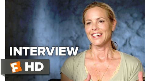Lights Out Interview Maria Bello Horror Movie Youtube