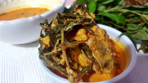 Berbagai olahan udang selalu nikmat untuk disantap. SurayaMSyed: Ayam Masak Lemak Daun Kesom