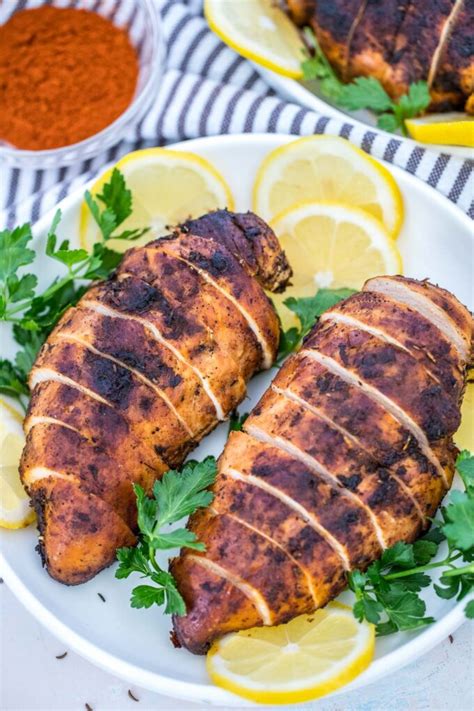 Clean and lightly oil hot grill. Keto Blackened Chicken video - Sweet and Savory Meals