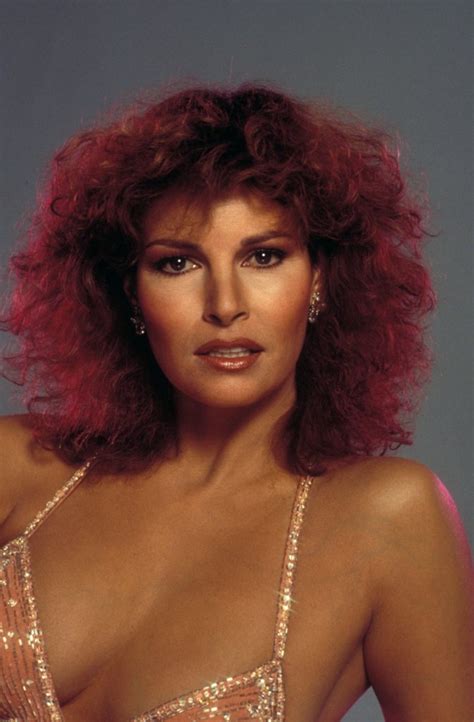 Raquel Welch Topless 24 Photos Thefappening