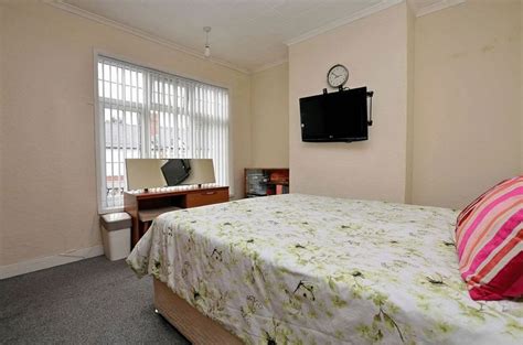 No agent fees room only (shared house) students can enquire bills included property reference number: 2 bed house for sale in Swindon Road, Birmingham, B17 (ref ...