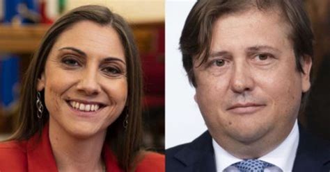 Il viceministro alla salute paolo sileri e la viceministra all'istruzione anna ascani hanno annunciato di essere risultati positivi al coronavirus. Coronavirus, politici del governo positivi al test, Sileri ...