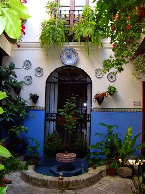 Pin by Deb Williams on Lovely Outdoor Spots and Ideas | Cinder block