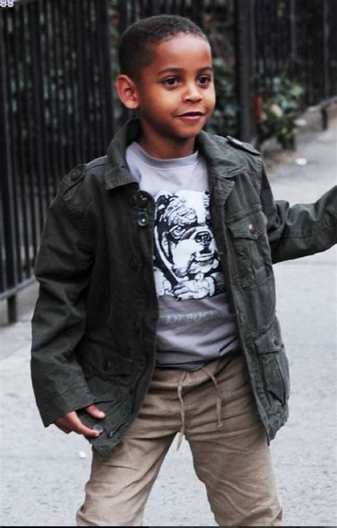 She claimed melo wanted to send her overseas to have the babies so no one especially his wife lala found out about the kids. Kiyan looking cool Carmelo Anthony Son