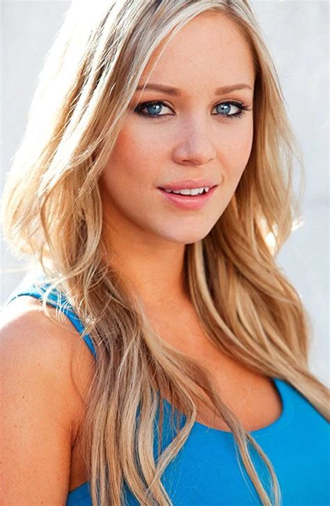The Complete Bio Of Tara Ashley Age Height Figure And Net Worth