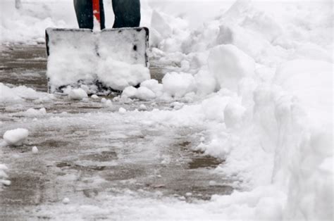 Shoveling Snow From Sidewalk Stock Photo Download Image Now Istock