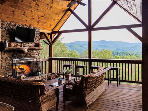 Why You Need To Escape To The Georgia Mountains This Fall Make Tiny
