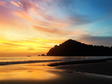 Itap Of A Sunset In Thailand Ritookapicture