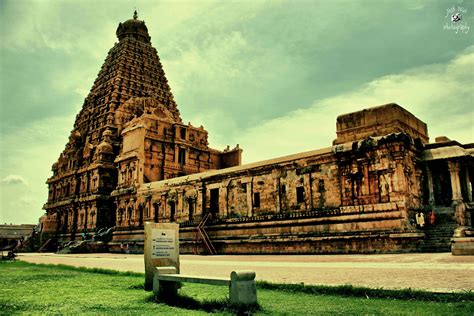 Brihadeeswarar Temple Thanjavur India Location Facts History And